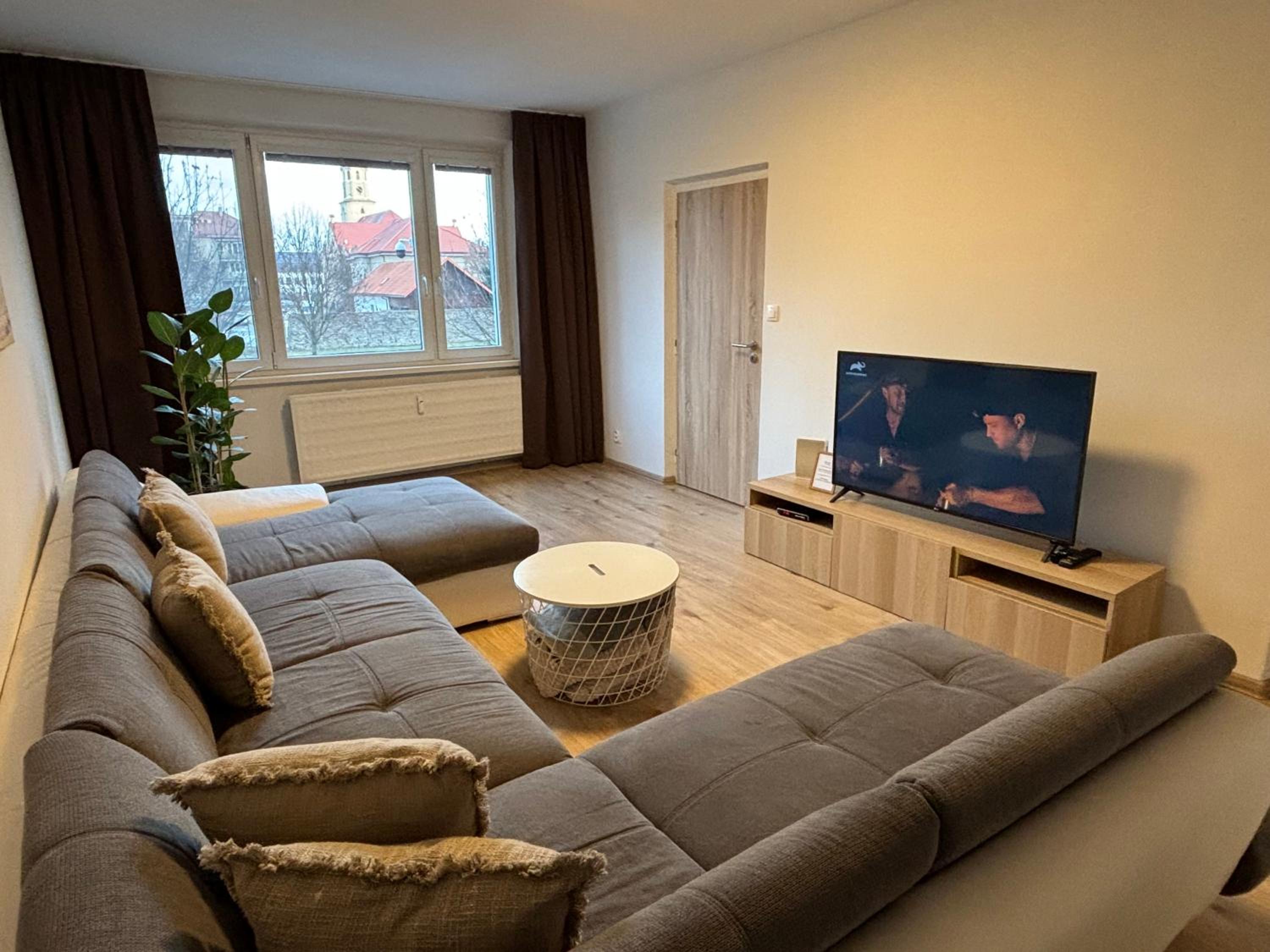 Apartmán Centrum Komfort FREE PRIVATE PARKING view 2
