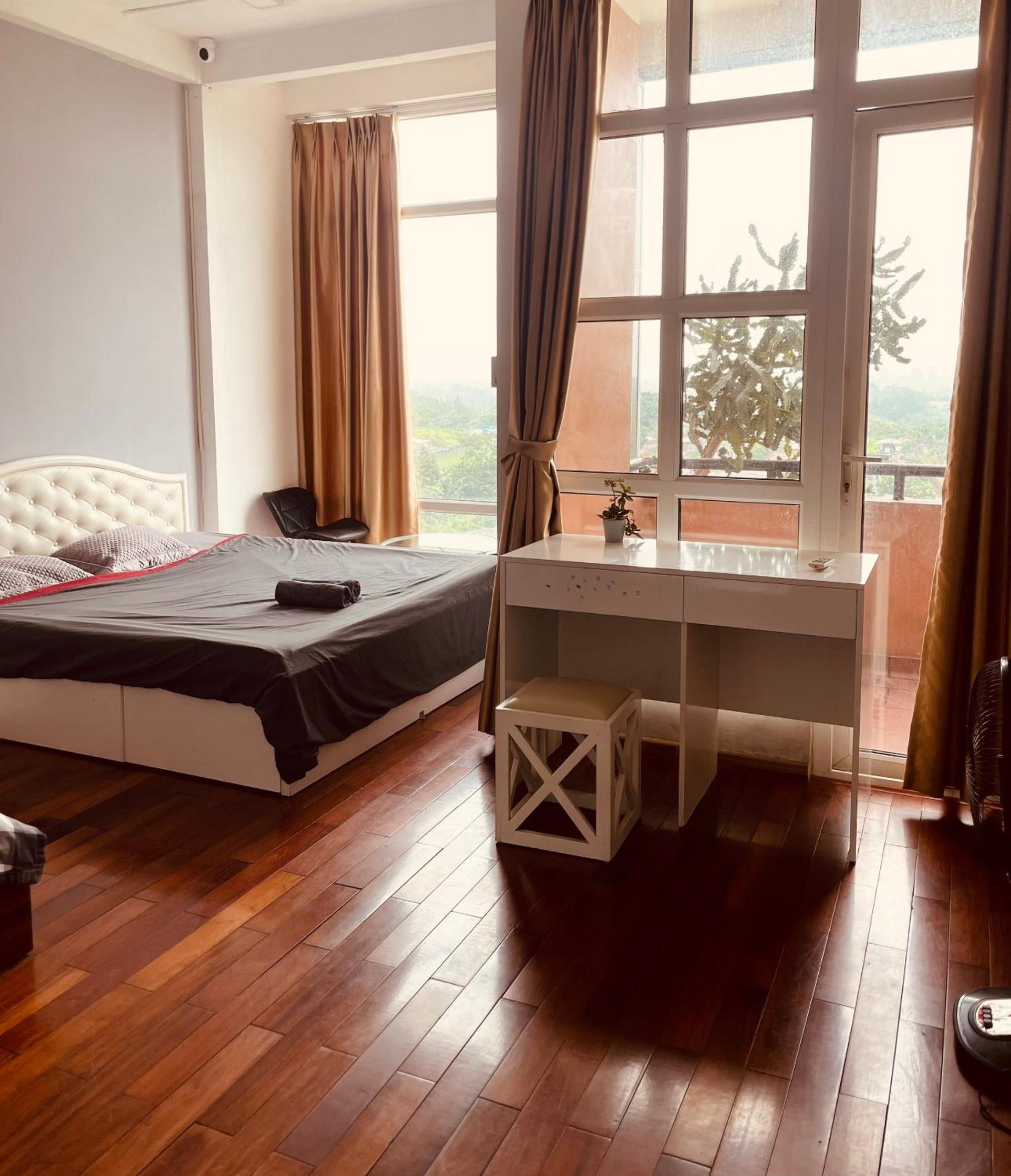 AN HOMESTAY