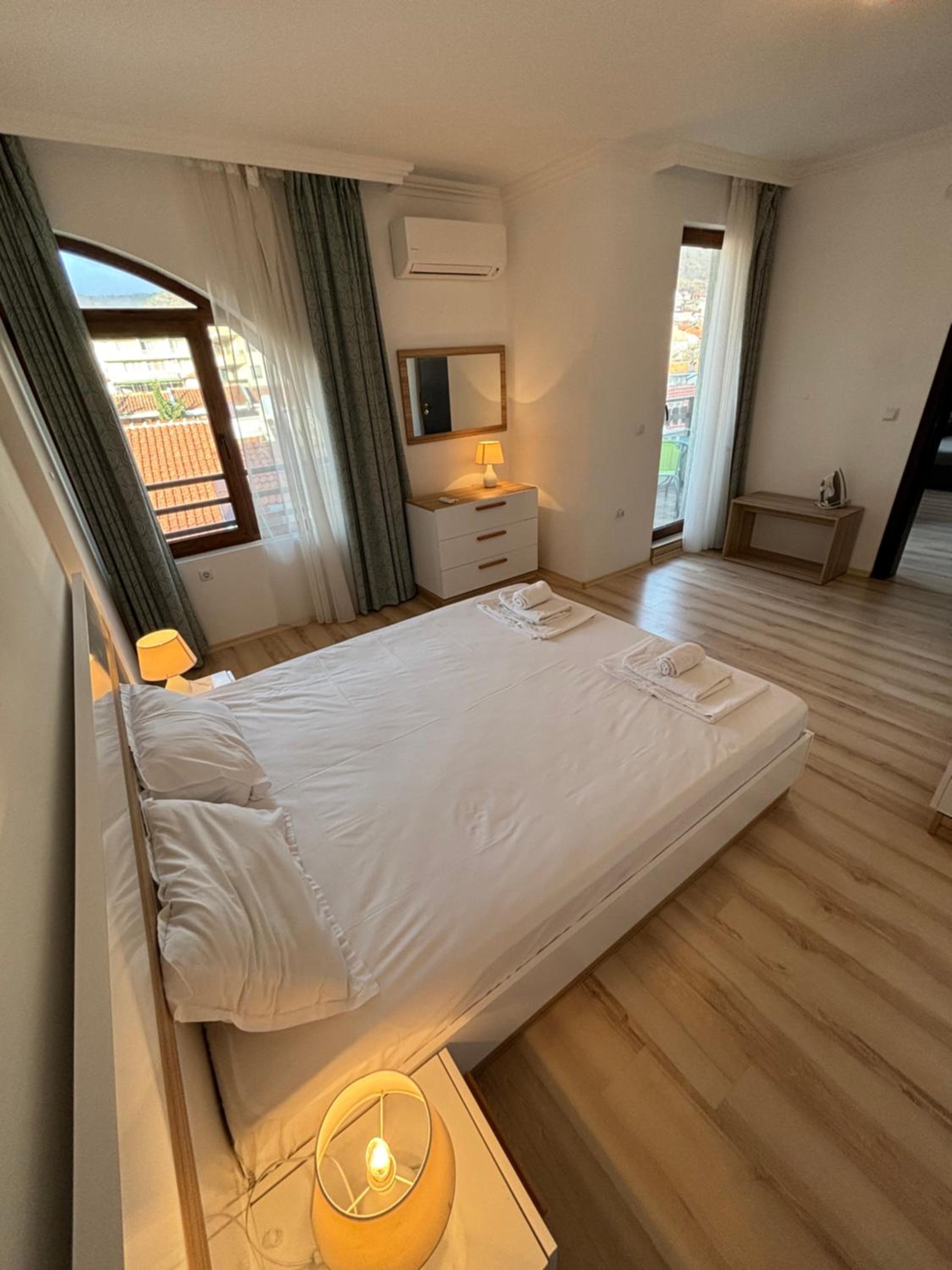 Quiet apartment in Olymp