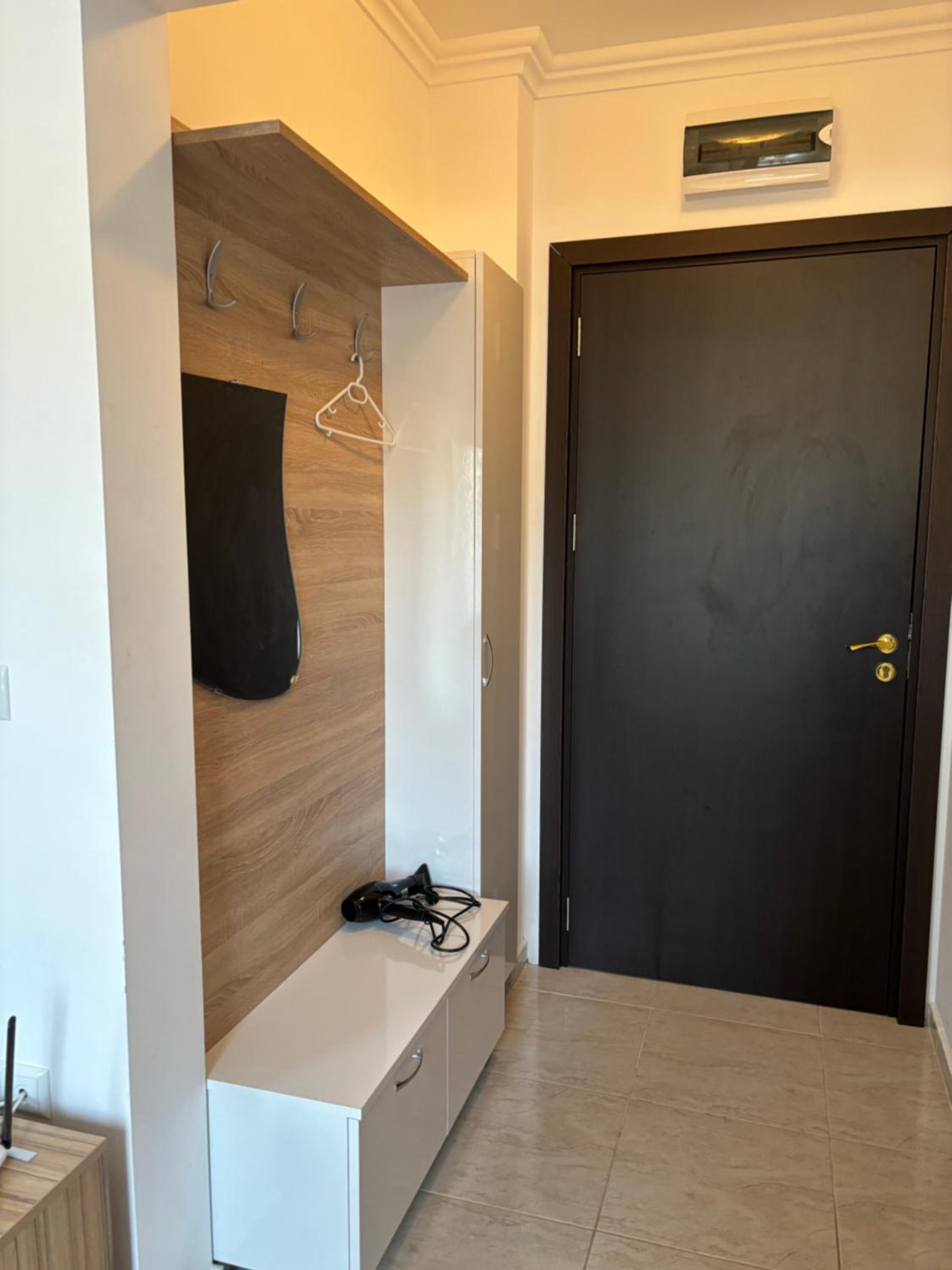 Quiet apartment in Olymp
