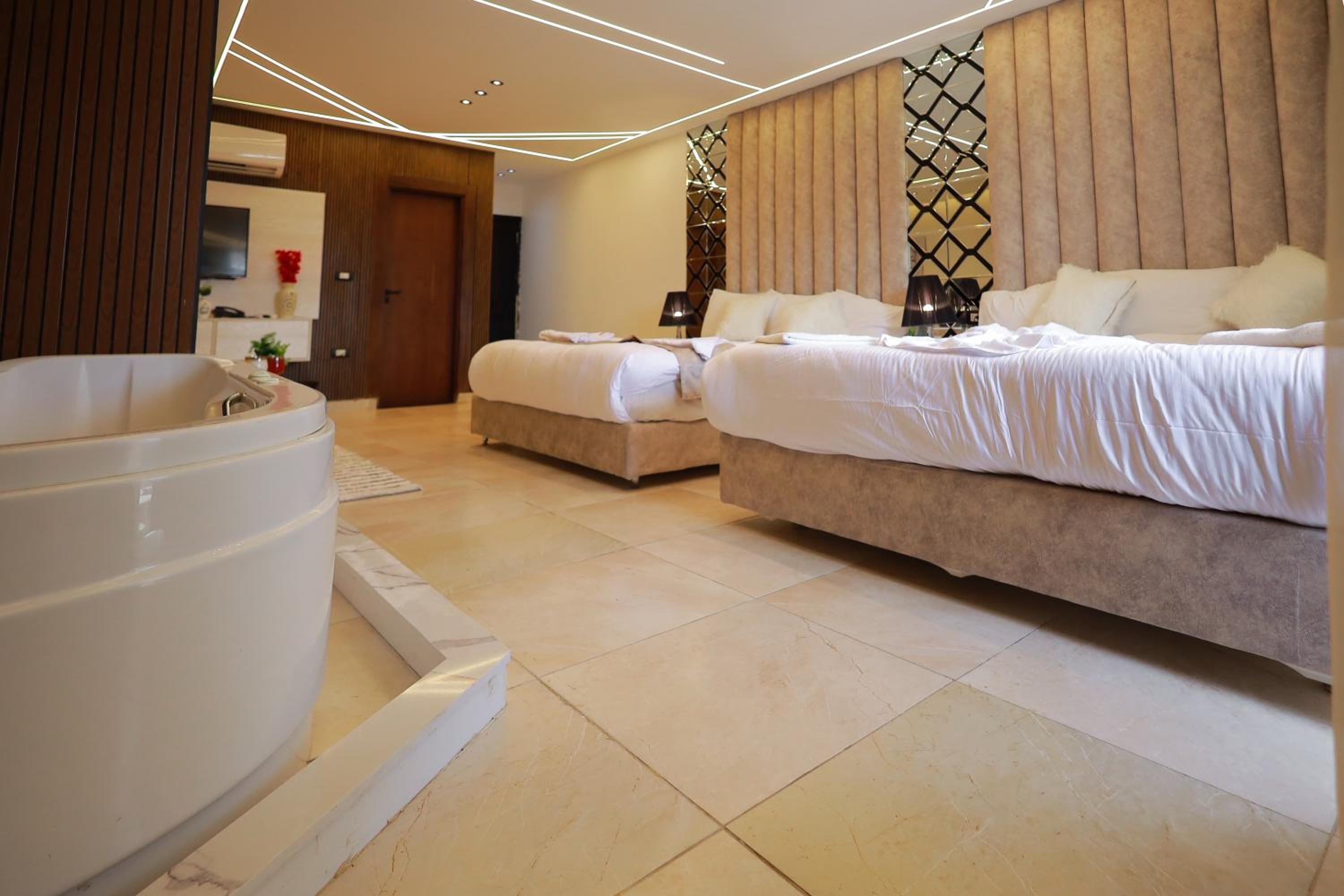 The Muse Pyramids INN