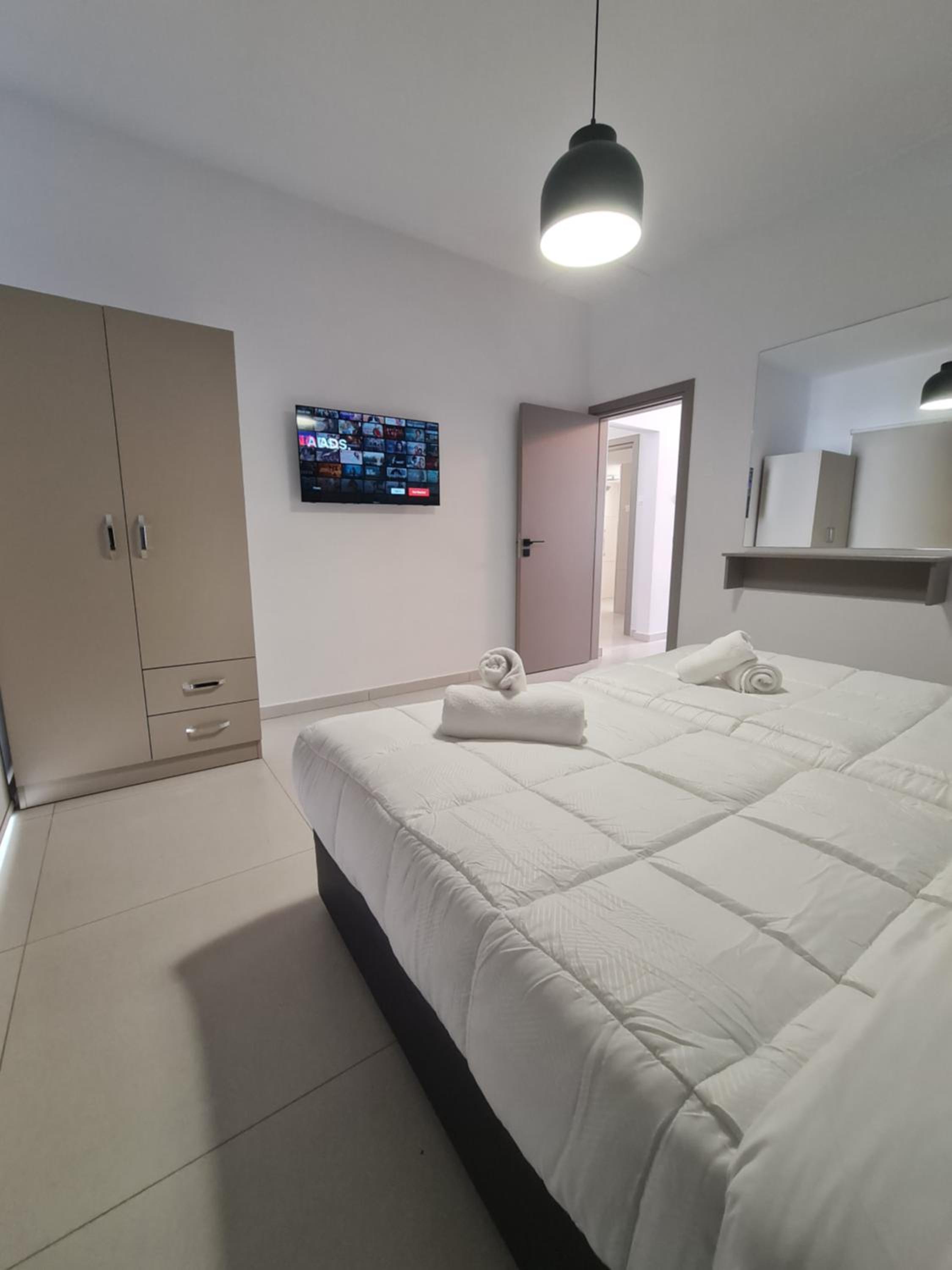 SEVIS SUITES