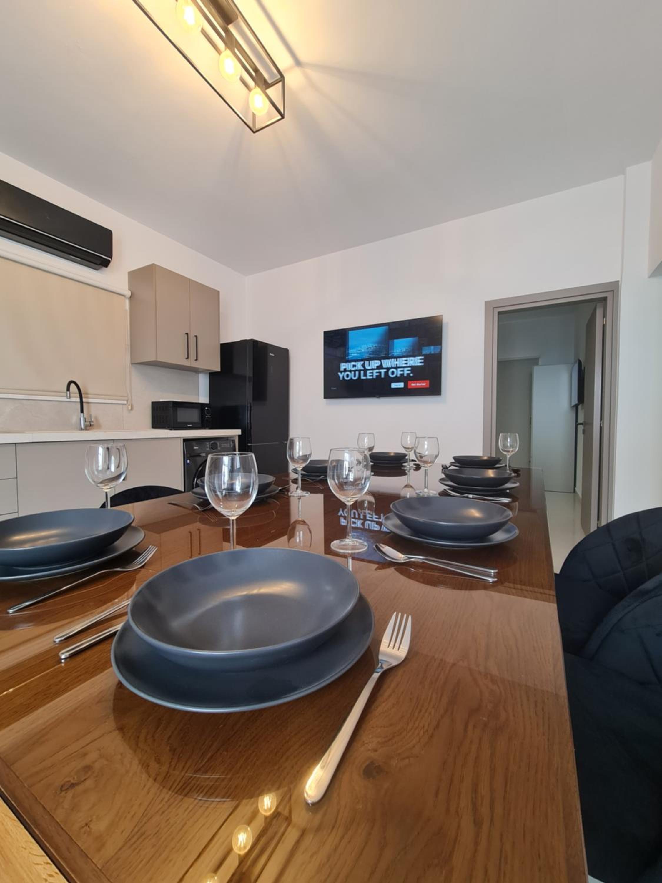 SEVIS SUITES