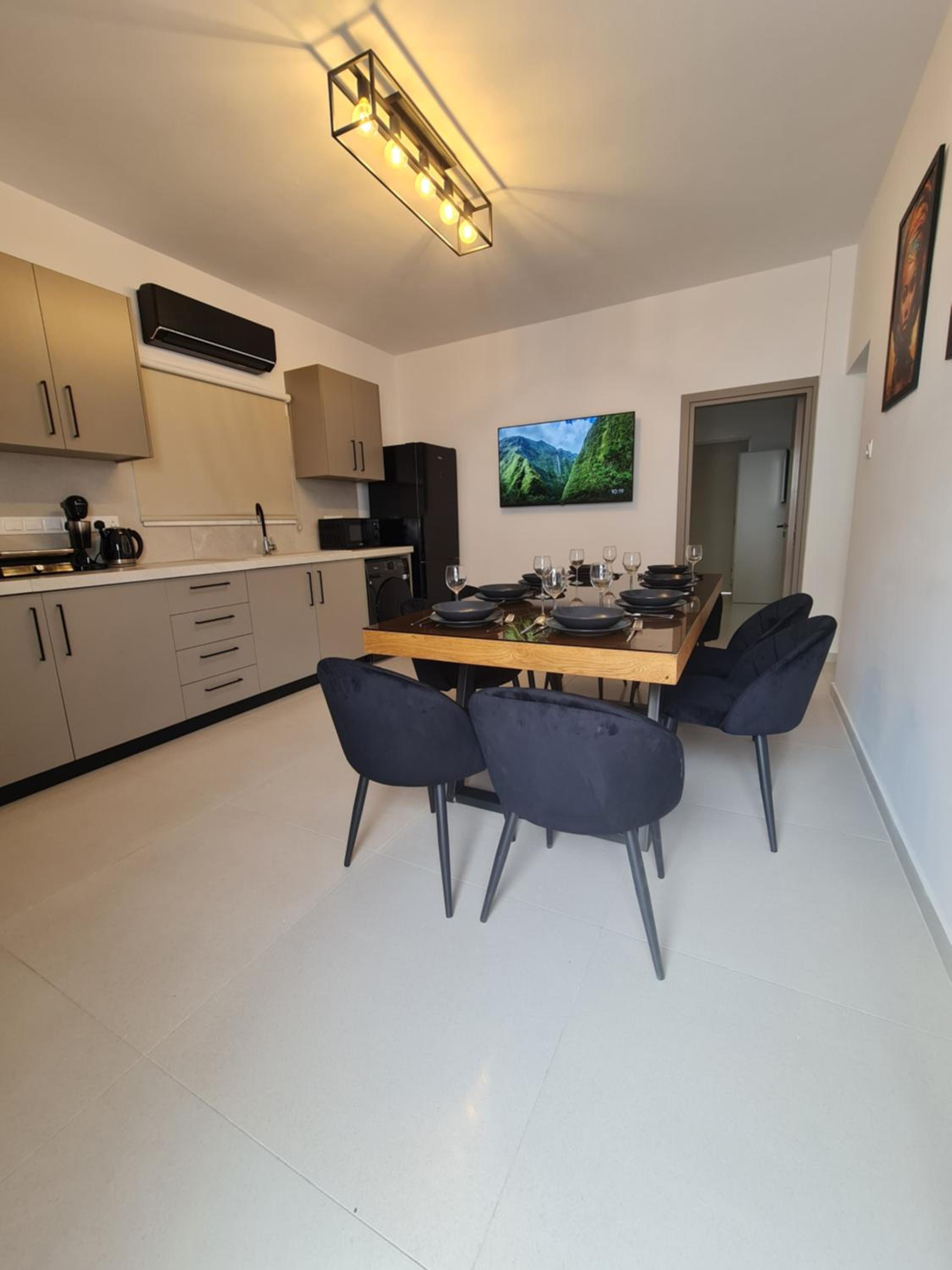 SEVIS SUITES