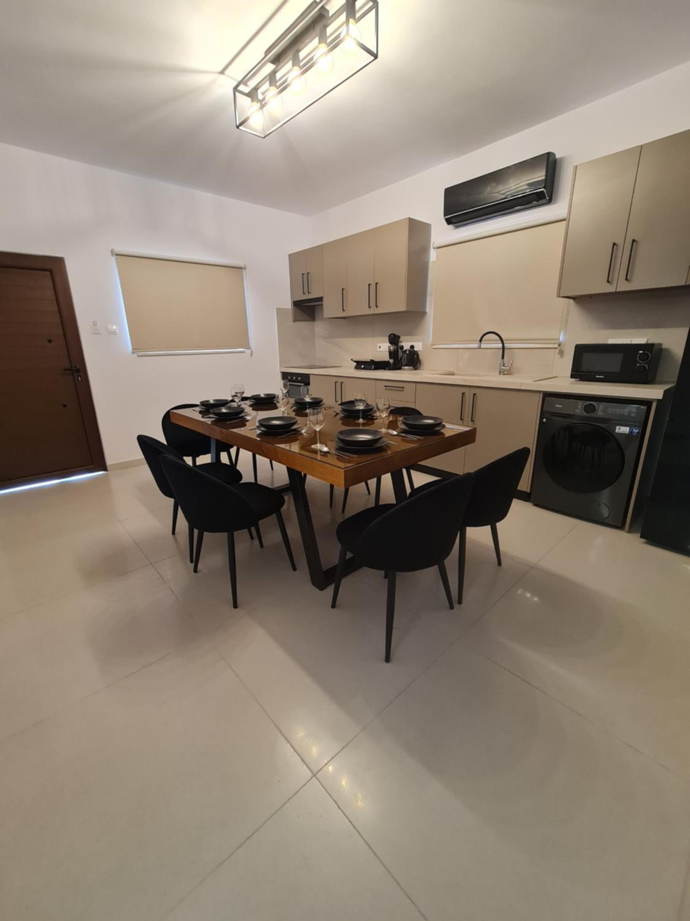 SEVIS SUITES