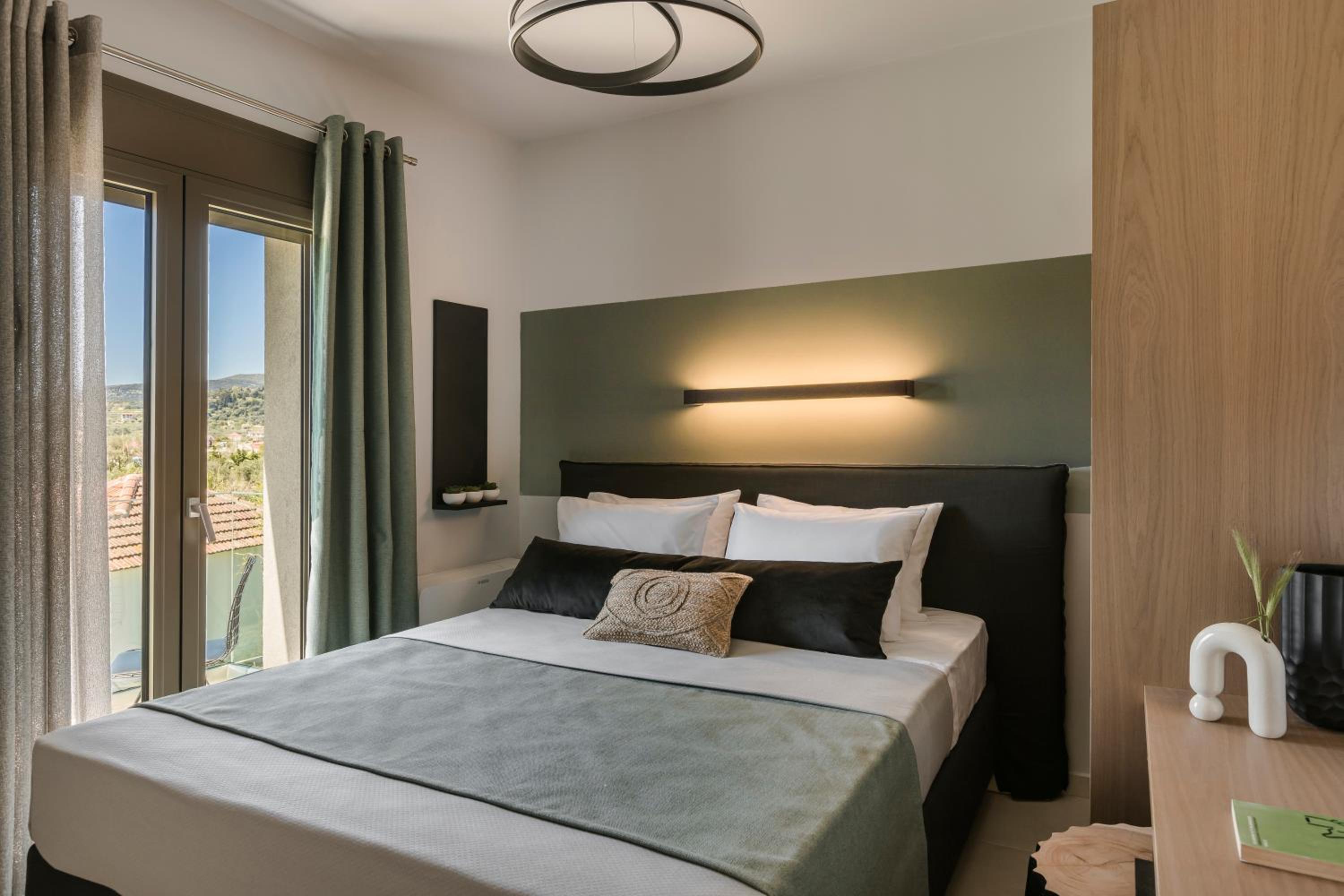 APARKTION THE ZEPHYRUS STUDIO photo 3