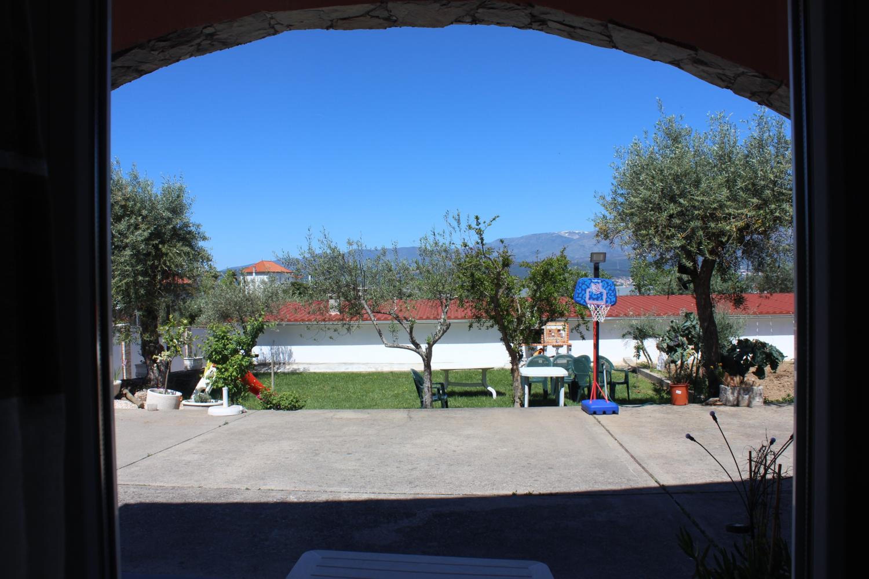 Photo 32