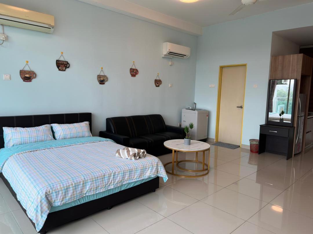 Plazio 1 Bedroom & Studio