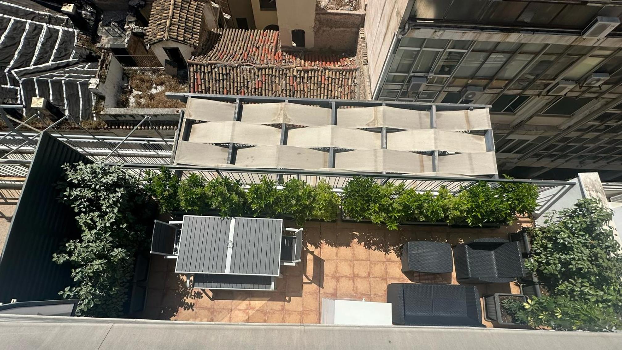 Emily in Athens - Central chic flat with terrace Syntagma E1