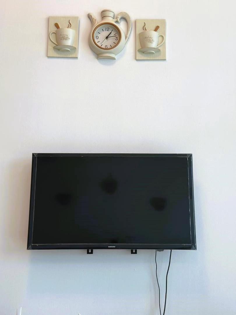 Plazio 1 Bedroom & Studio