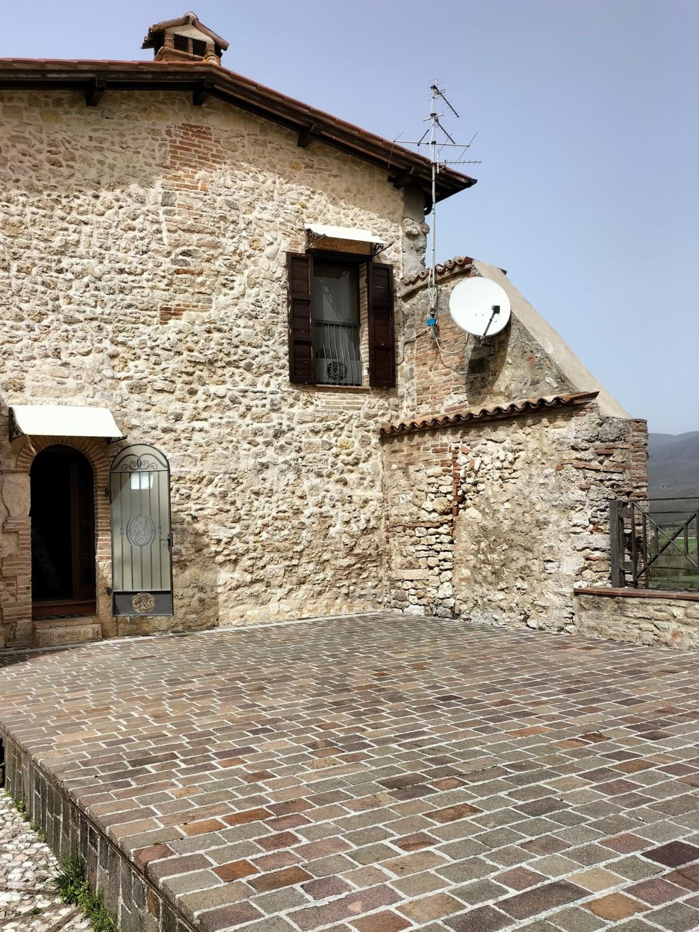 La Piazzetta - Locazione turistica nel centro storico di Acquasparta