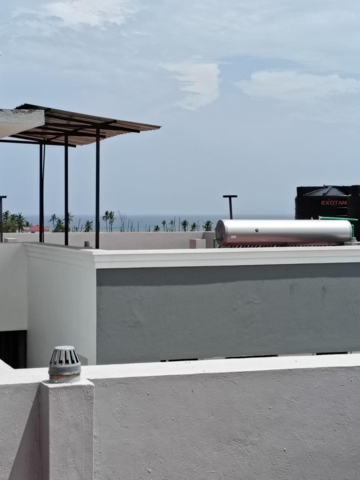 Mara Executive Topfloor Apartment-Shanzu