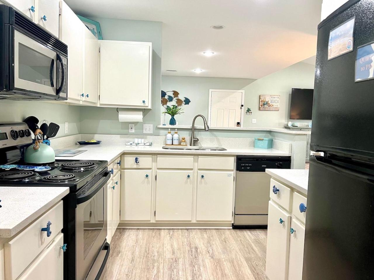 Good Vibes only at this family friendly, centrally located condo! view 3
