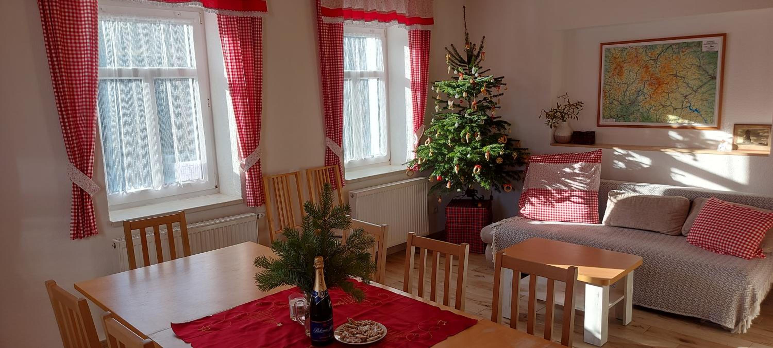 Chalupa Bílá stopa - celá chalupa pro jednu partu