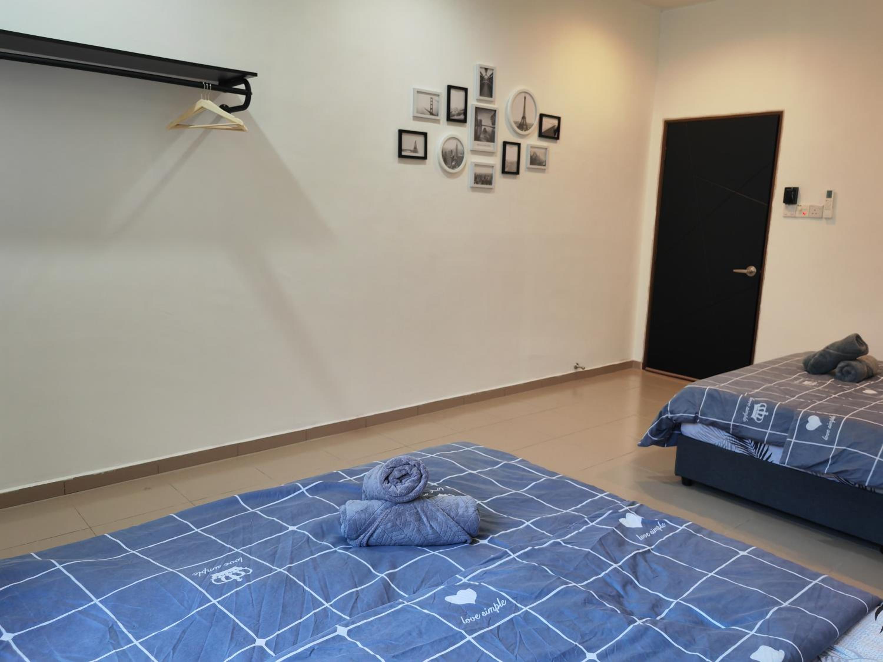 Padang Serai Roomstay Family Suite Share Bathroom804 photo 8