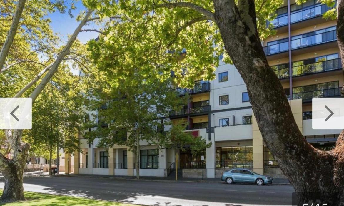 Waldorf Hotel Apartments In Perth City Centre