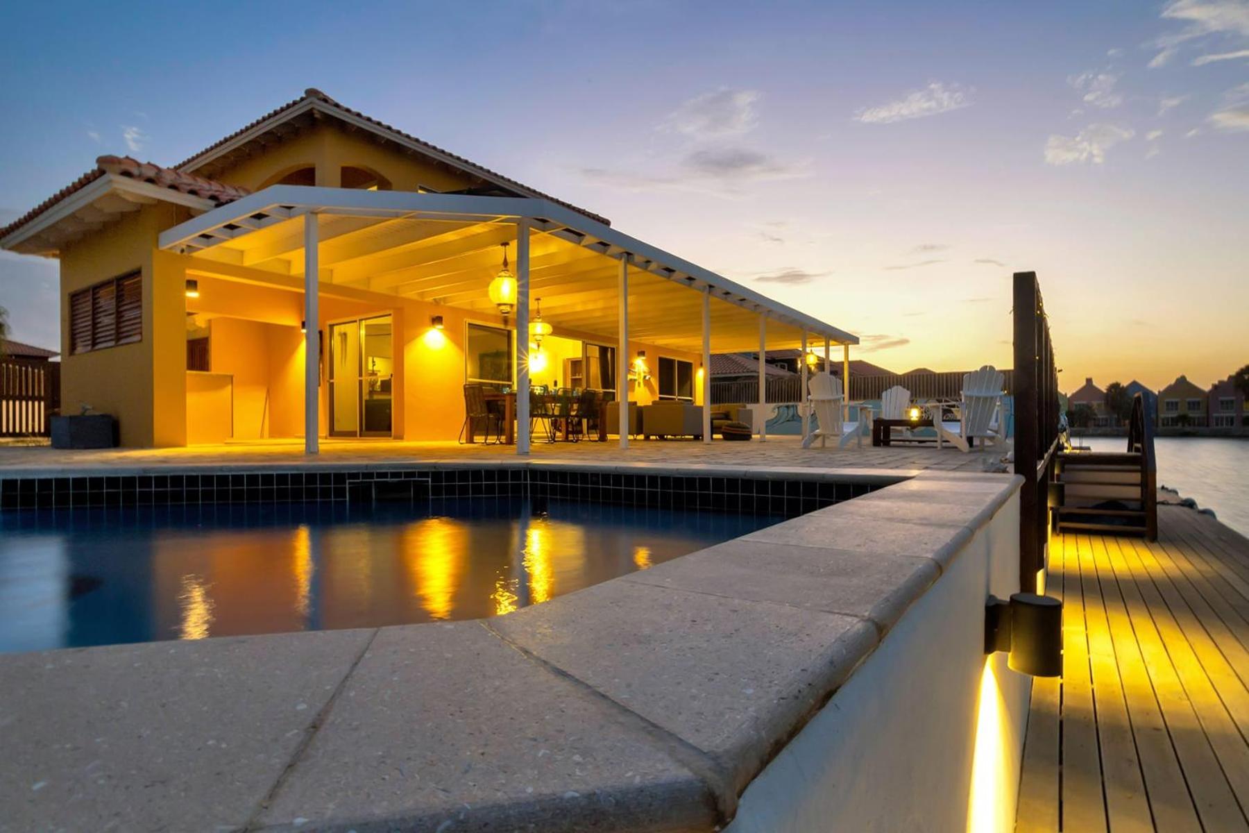 Casa Chillville in Water Villas Bonaire