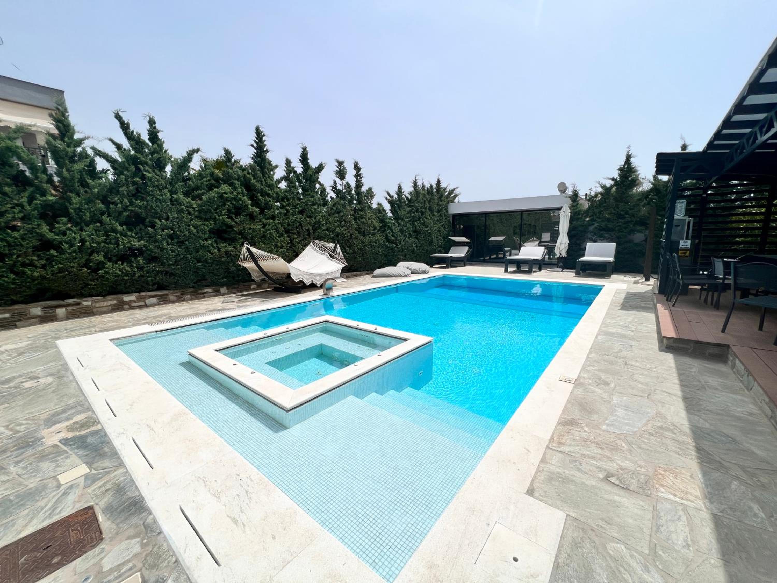 Two Bedroom Villa with Shared Pool & Garden by Olivujoj