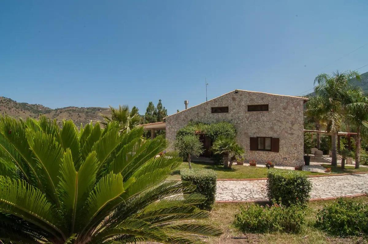 villa costanza