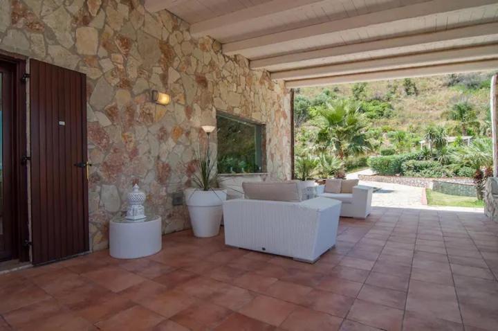 villa costanza