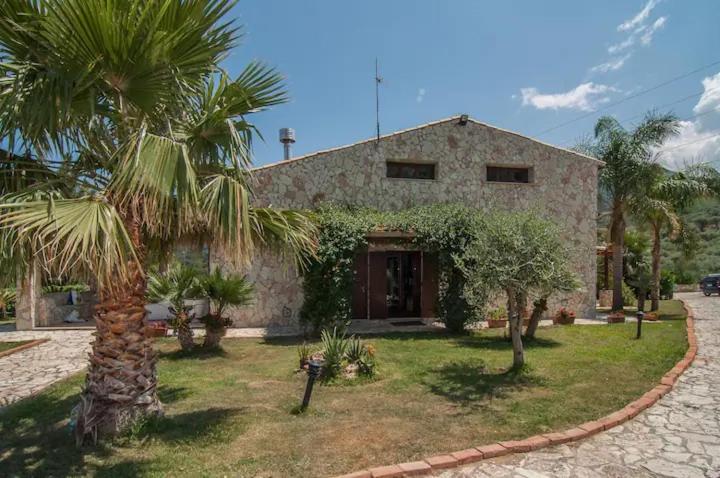 villa costanza