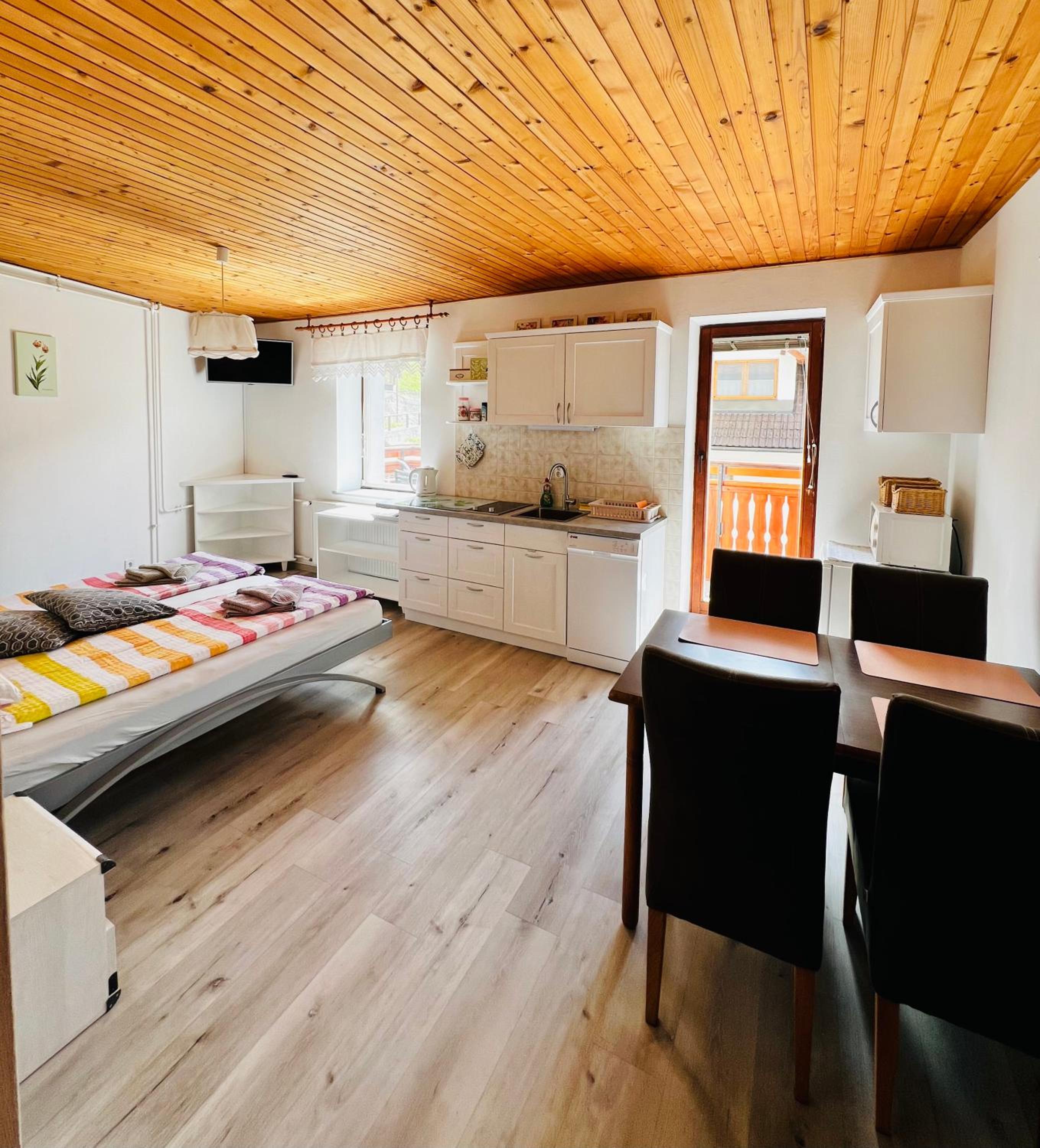 Apartma Lip view 5