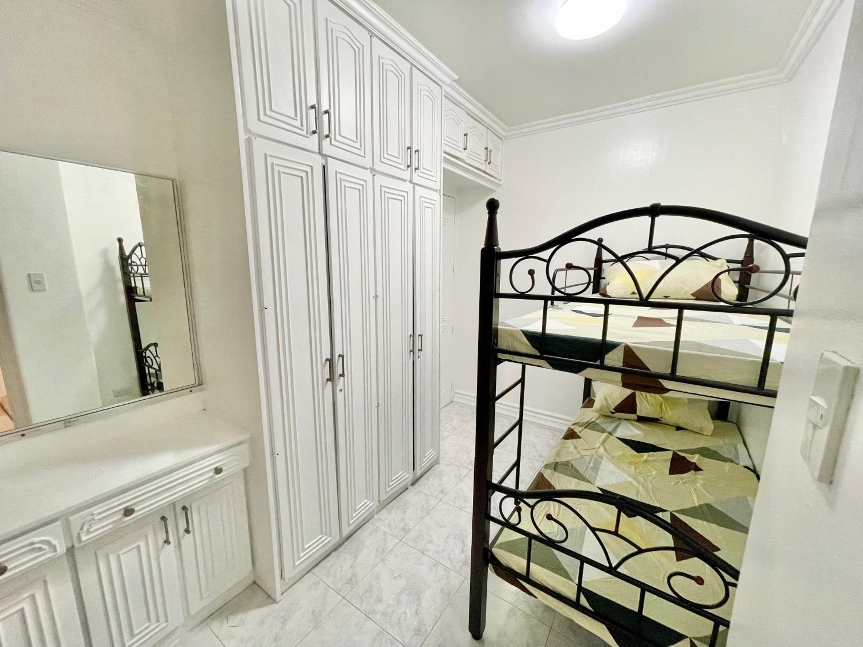 Explore Iloilo - Accessible Apartment view 2