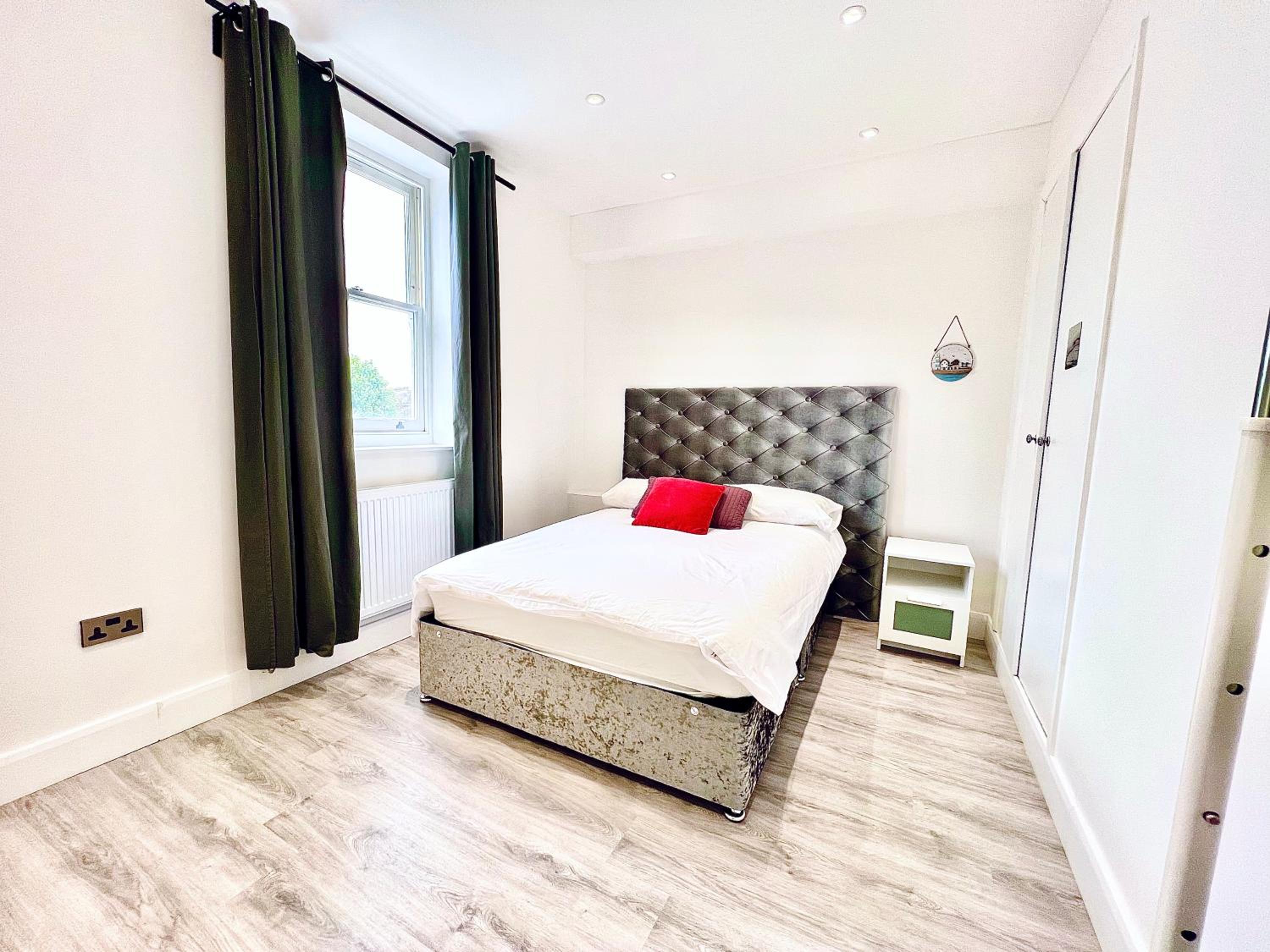 Harrow Apartments