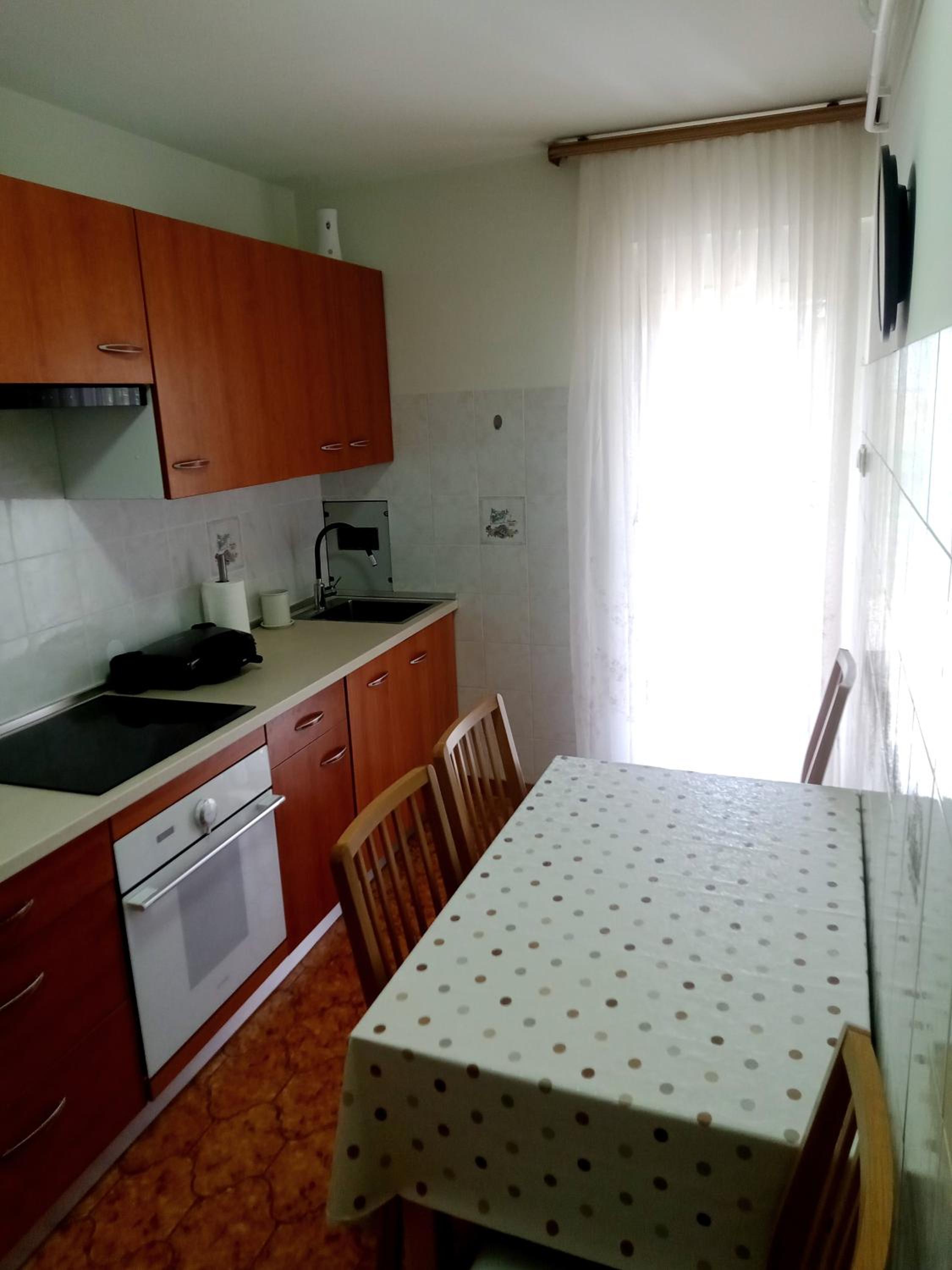 Apartment M&R