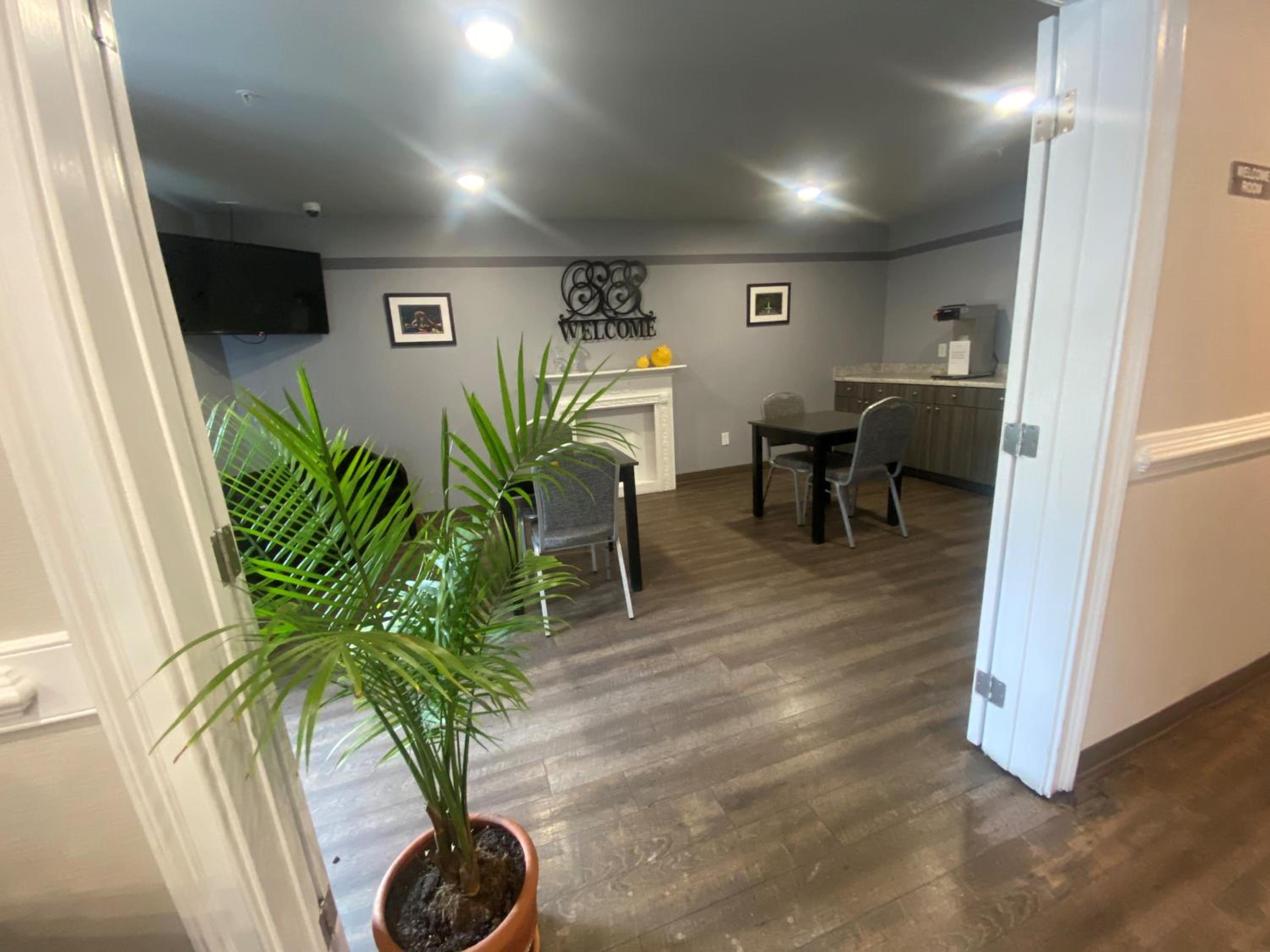 WoodSpring Suites Atlanta Airport