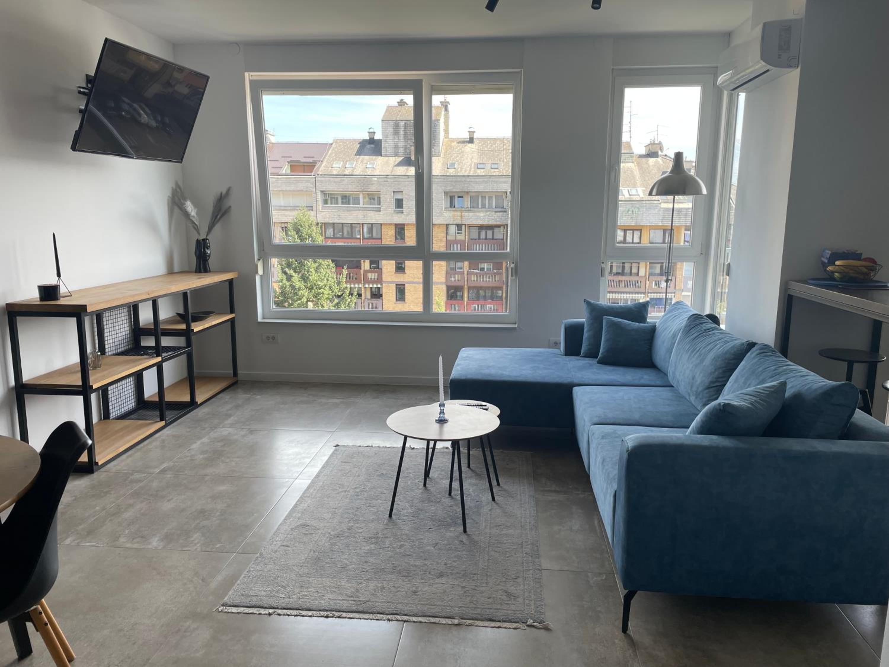 Alex apartment