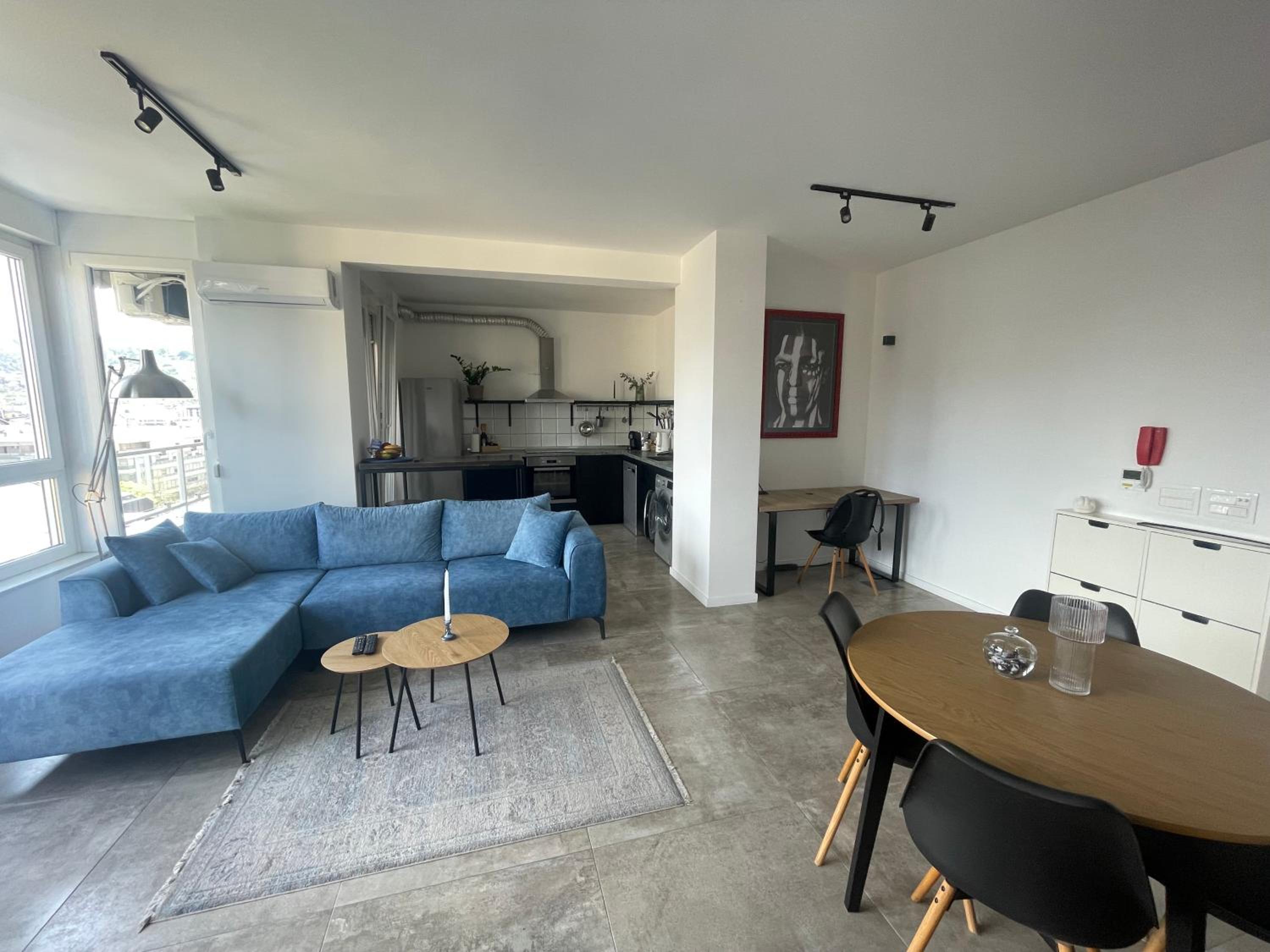 Alex apartment