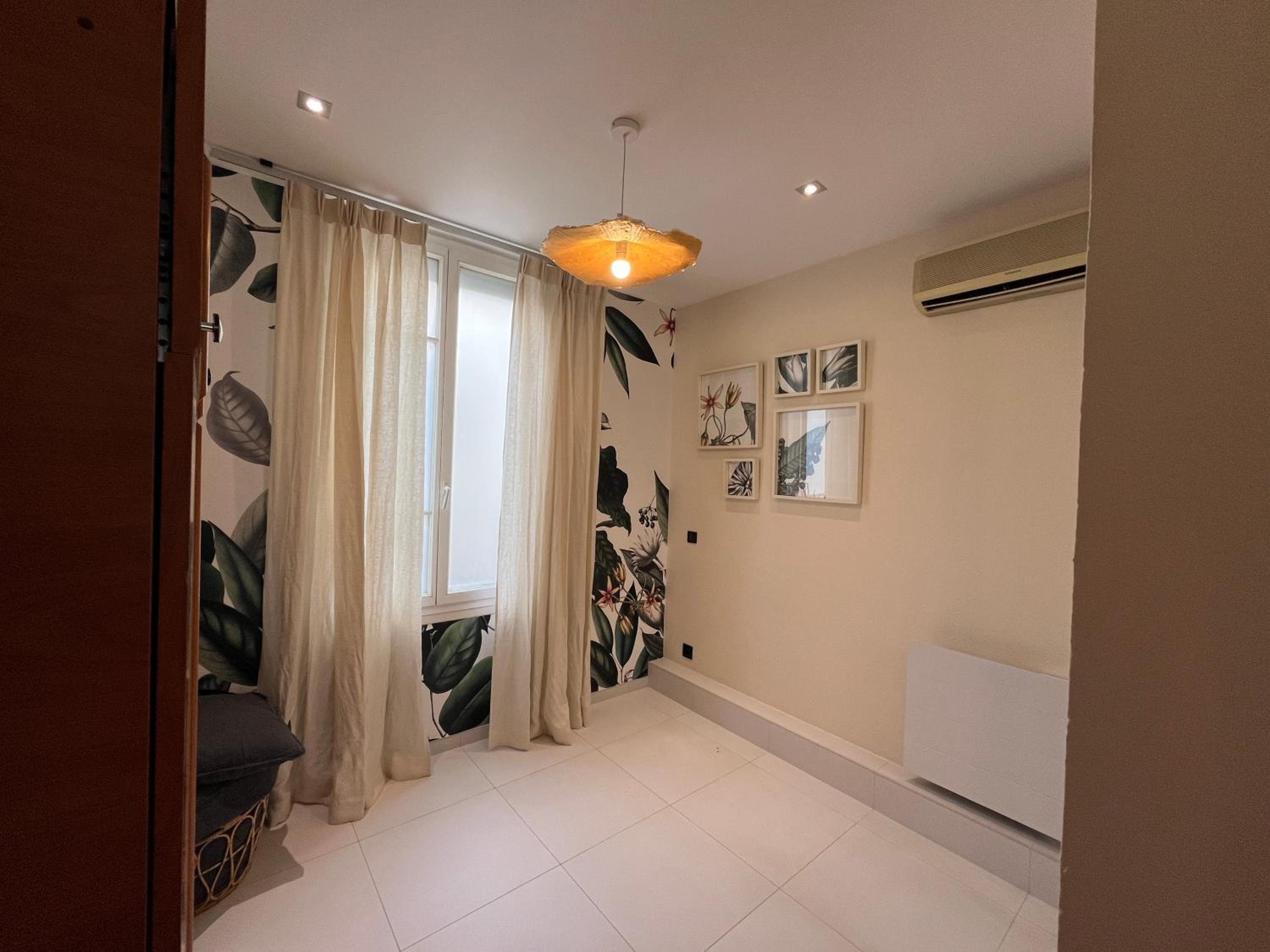 Appartement sur la Pinède à Juan les pins