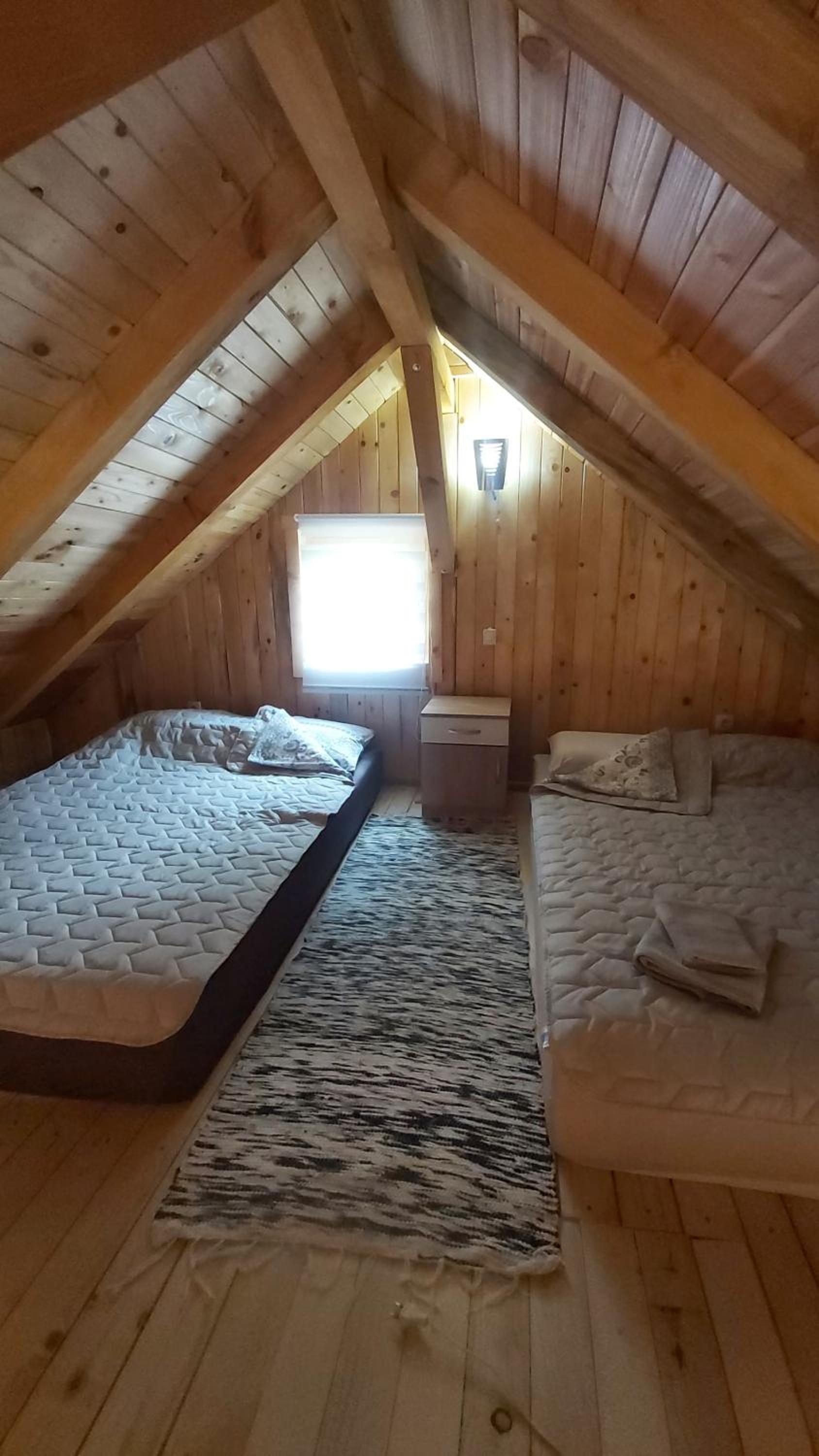 Vikendica Monte