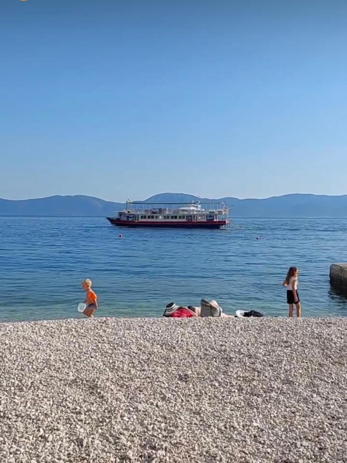 Lux la playa Gradac