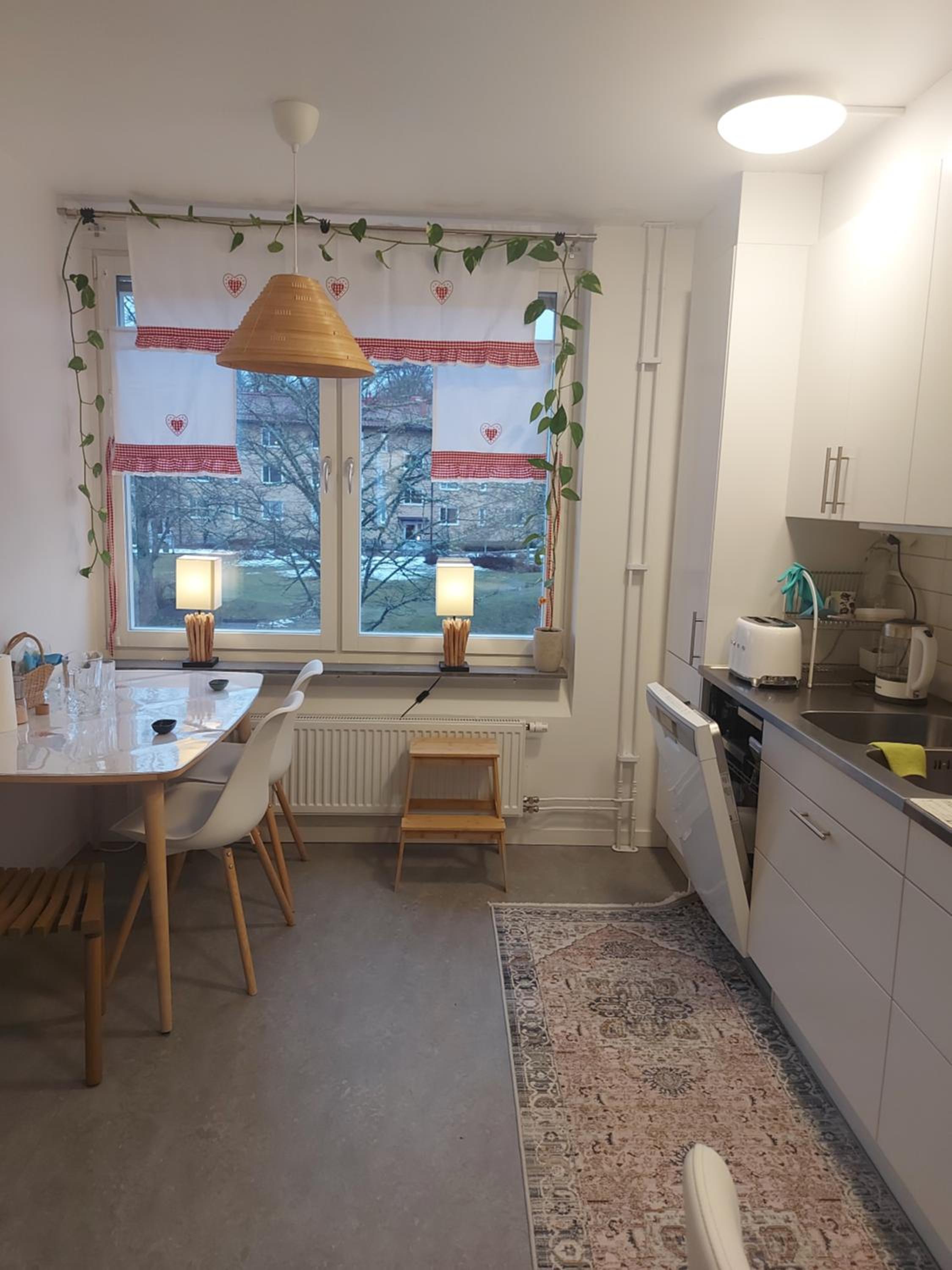 feel like your own home view 5