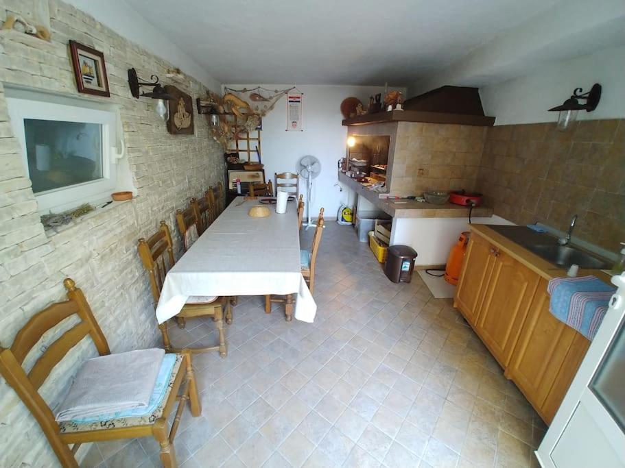 Apartment Insula