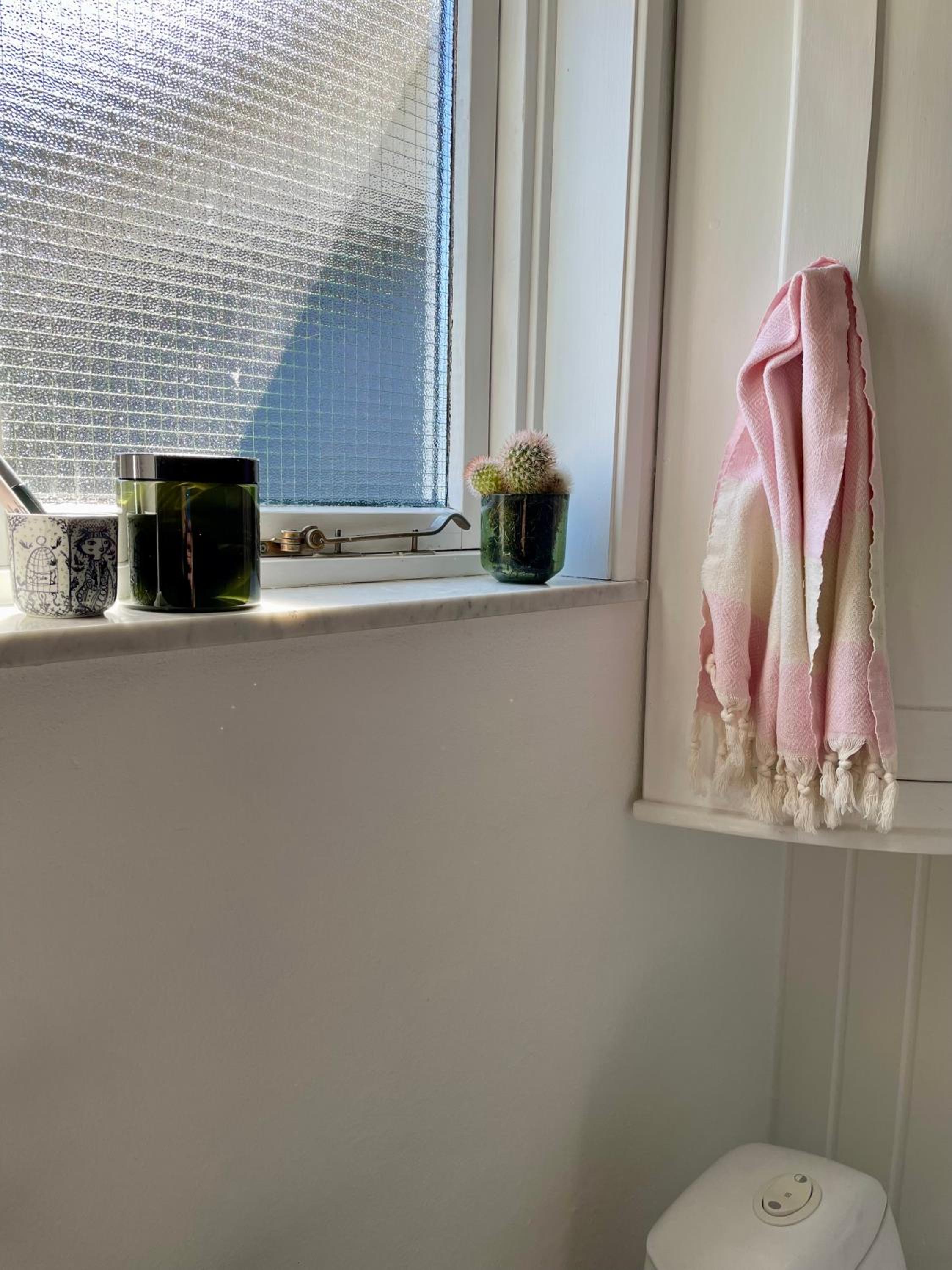 Dejligt sommerhus med udsigt over fjorden