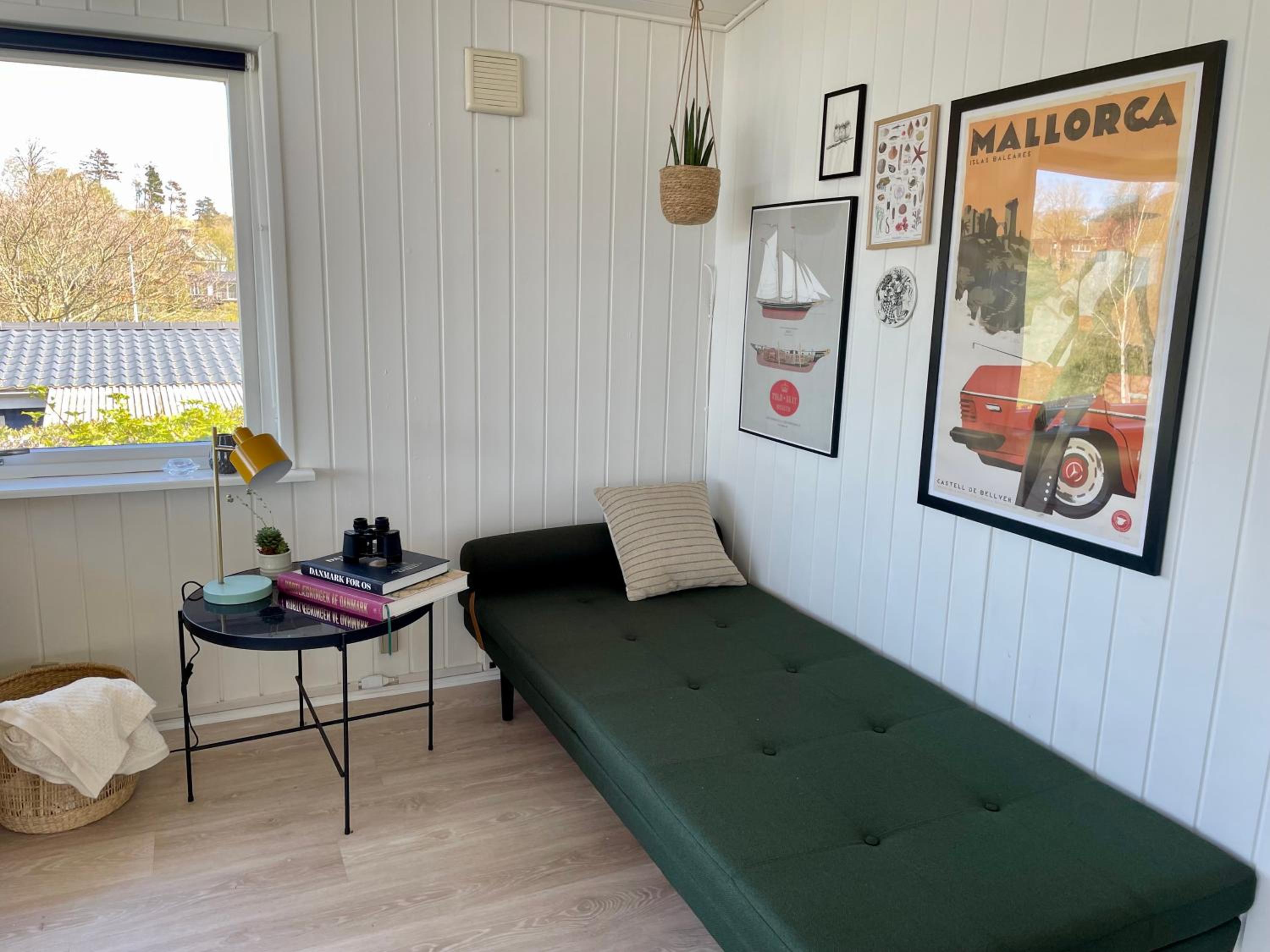 Dejligt sommerhus med udsigt over fjorden