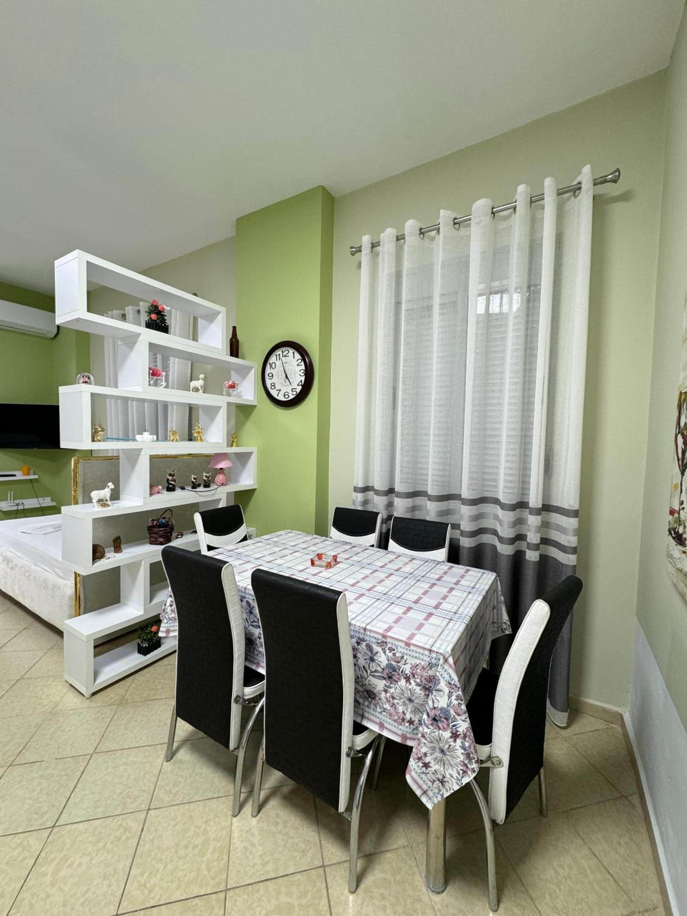 Solei Apartments