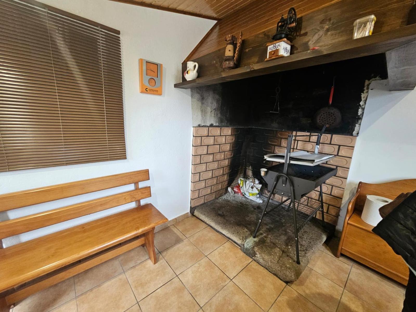 CASA DAVID-con cuadras para caballos