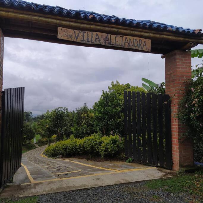 Hermosa casa campestre