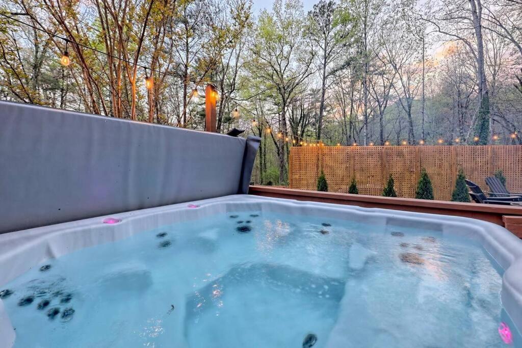 Near Downtown Helen - HotTub, Sauna, Game Room, Fire Pit view 4