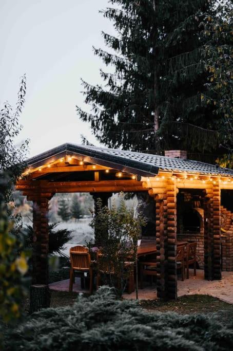 Photo 52