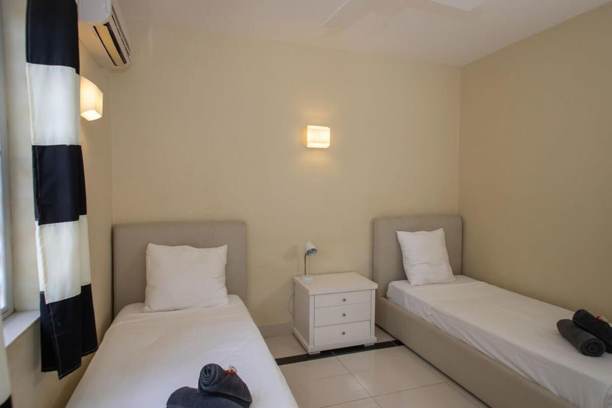 Trupial F3 Relax & Dive Resort Bonaire Village