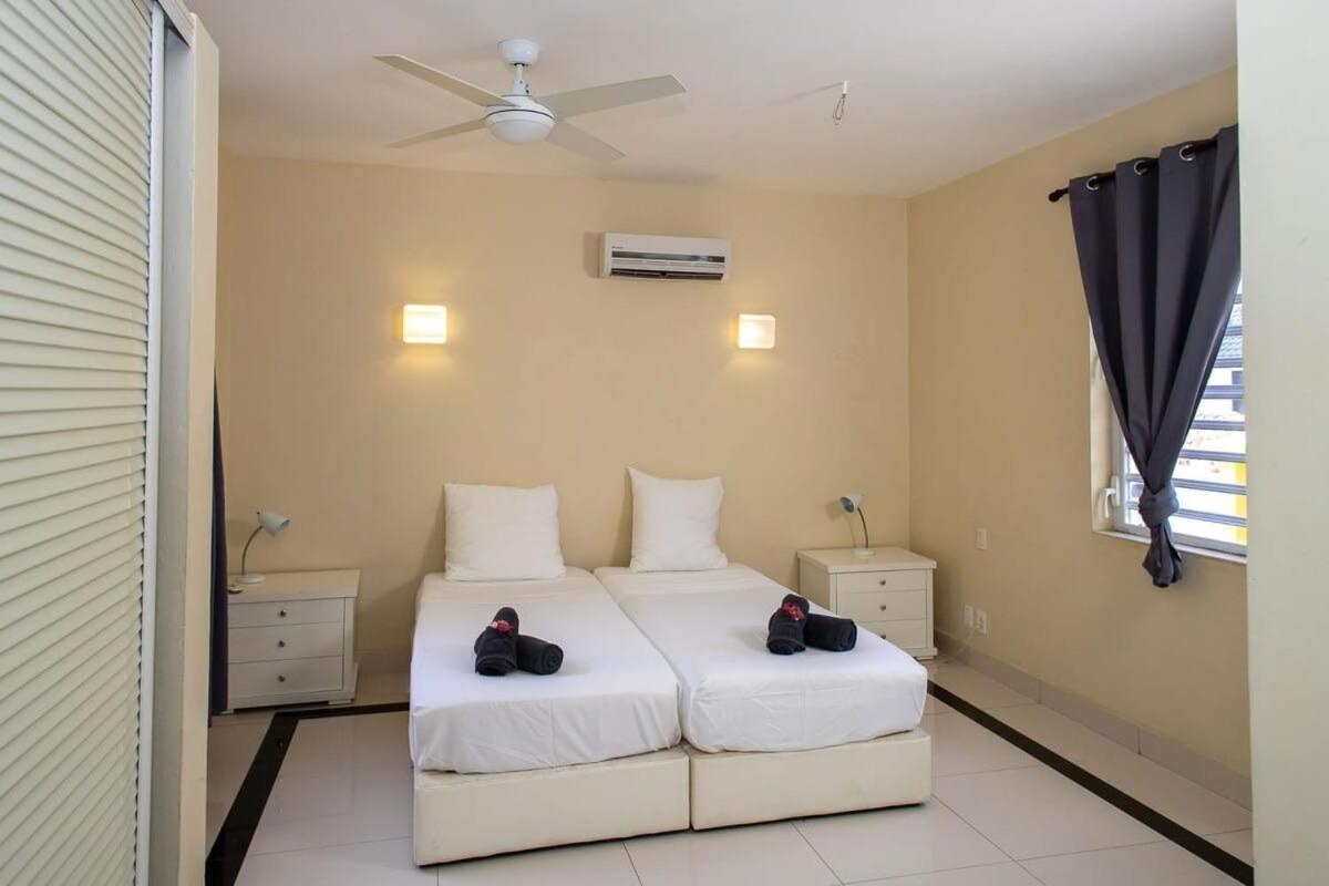 Trupial F3 Relax & Dive Resort Bonaire Village