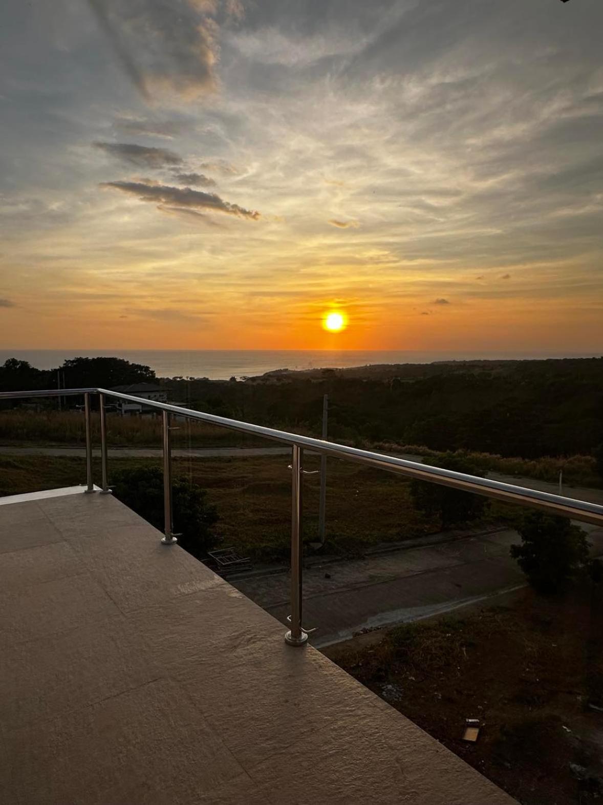 Casa Amores: Camaya Coast view 3
