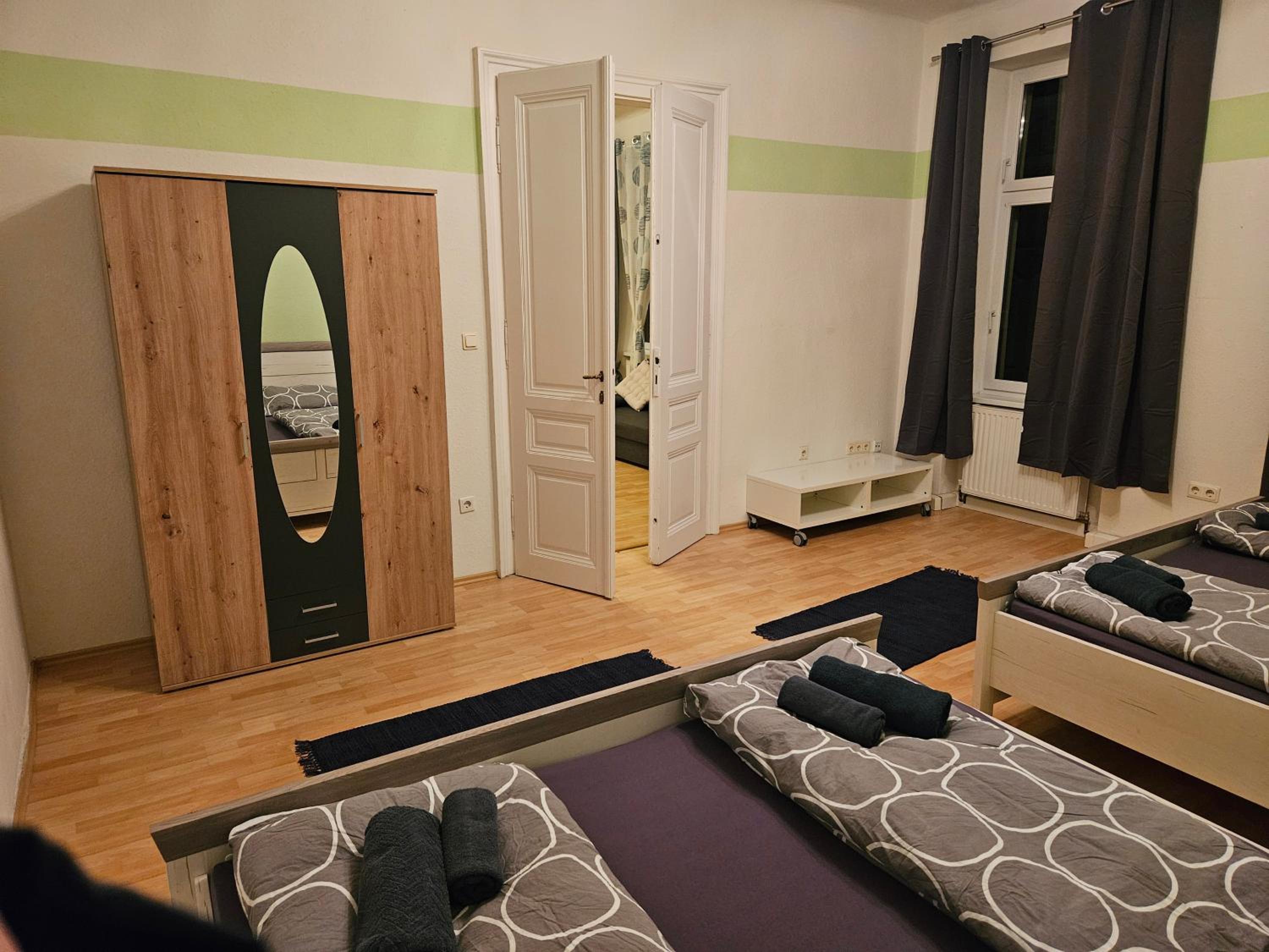 Archduchess Suite 18
