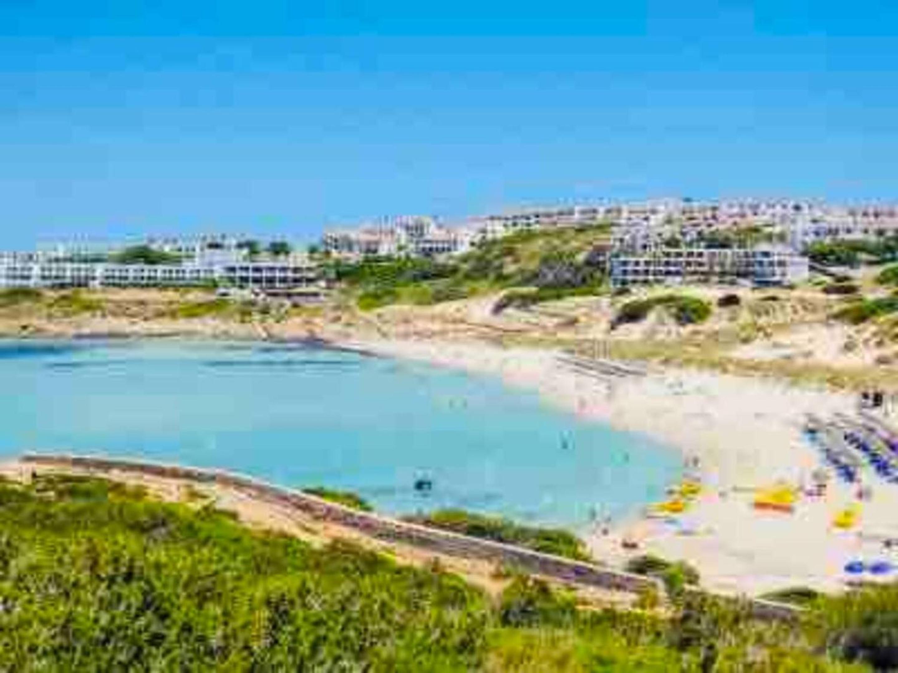 Spacious Apartment near Son Parc with Shared Pool
