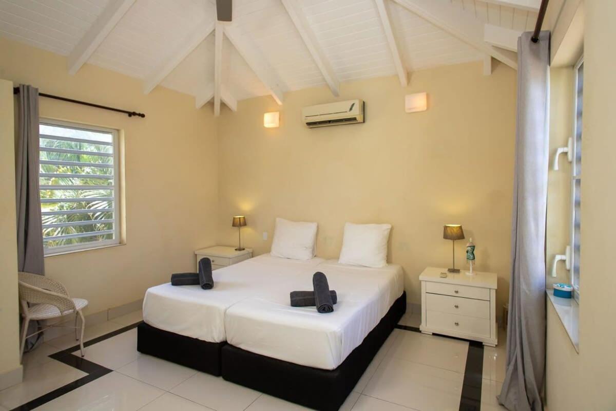 Prikichi D2 Relax & Dive Resort Bonaire Village